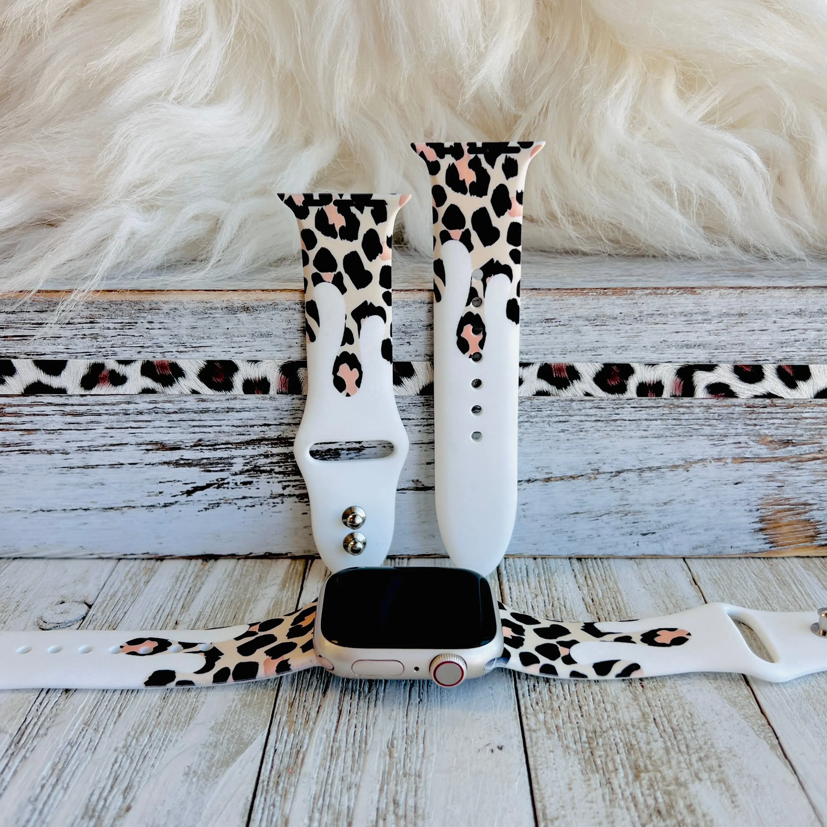 Leopard Drip White Background Print Silicone Band For Apple Watch